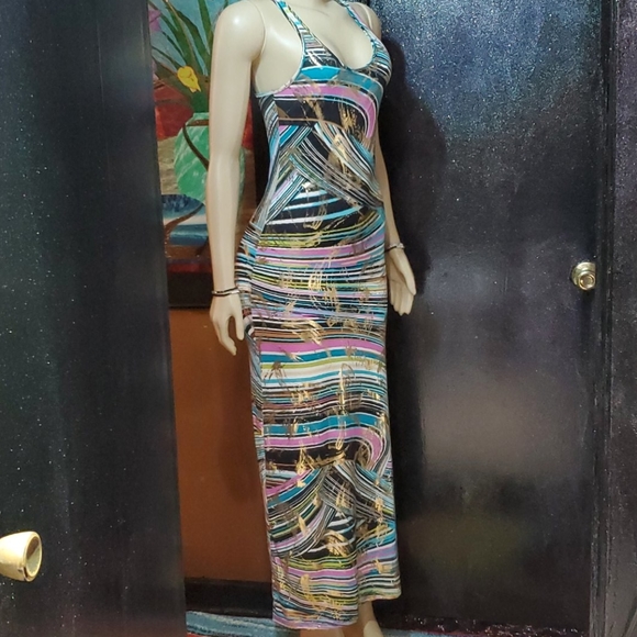 MAXI DRESS - Picture 4 of 10